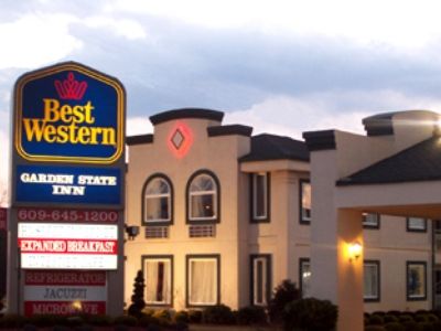 Garden State Hotel 2*